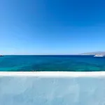 Vila Unique Beachfront Cycladic @ Agios Prokopios (Naxos)