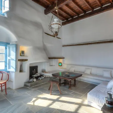 Unique Beachfront Cycladic @ 빌라 아기오스프로코피오스