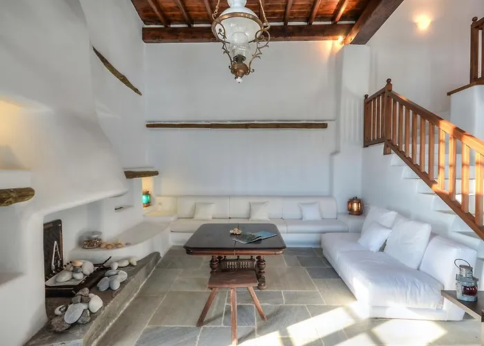 빌라 Unique Beachfront Cycladic @