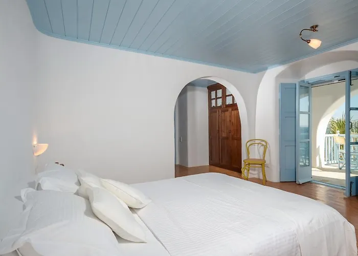 Unique Beachfront Cycladic @ 아기오스프로코피오스