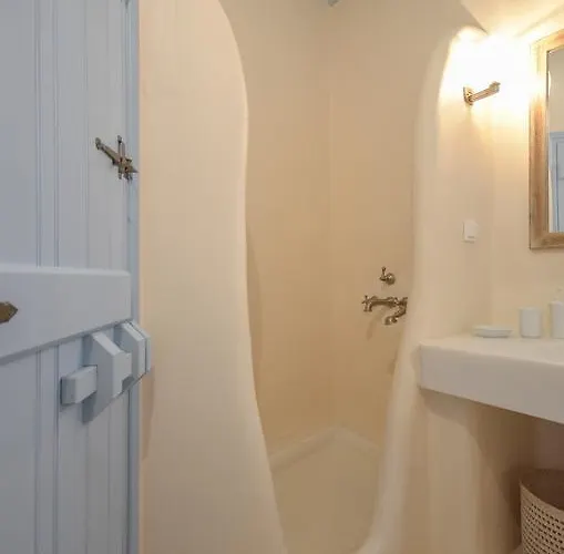 Unique Beachfront Cycladic @ * 아기오스프로코피오스